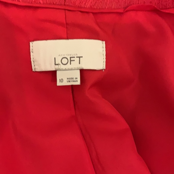 Loft Textured Blazer in Pink - Picture 2 of 4